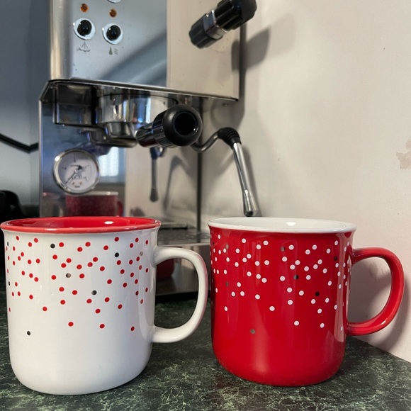 David’s Tea Polka Dot Holiday Mug set - Picture 1 of 6